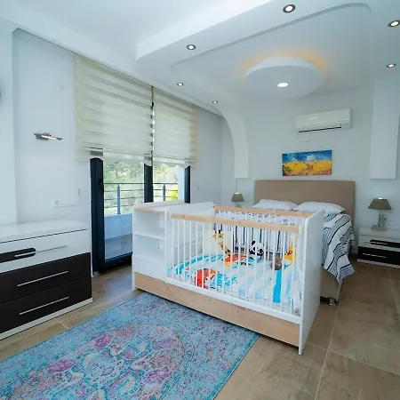 Вилла Sacred Private W/pool, Garden, Jacuzzi. Гёчек
